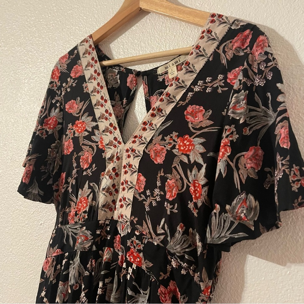 Miami Black and Red Floral Maxi Dress/romper size Small NWT - Picture 4 of 11